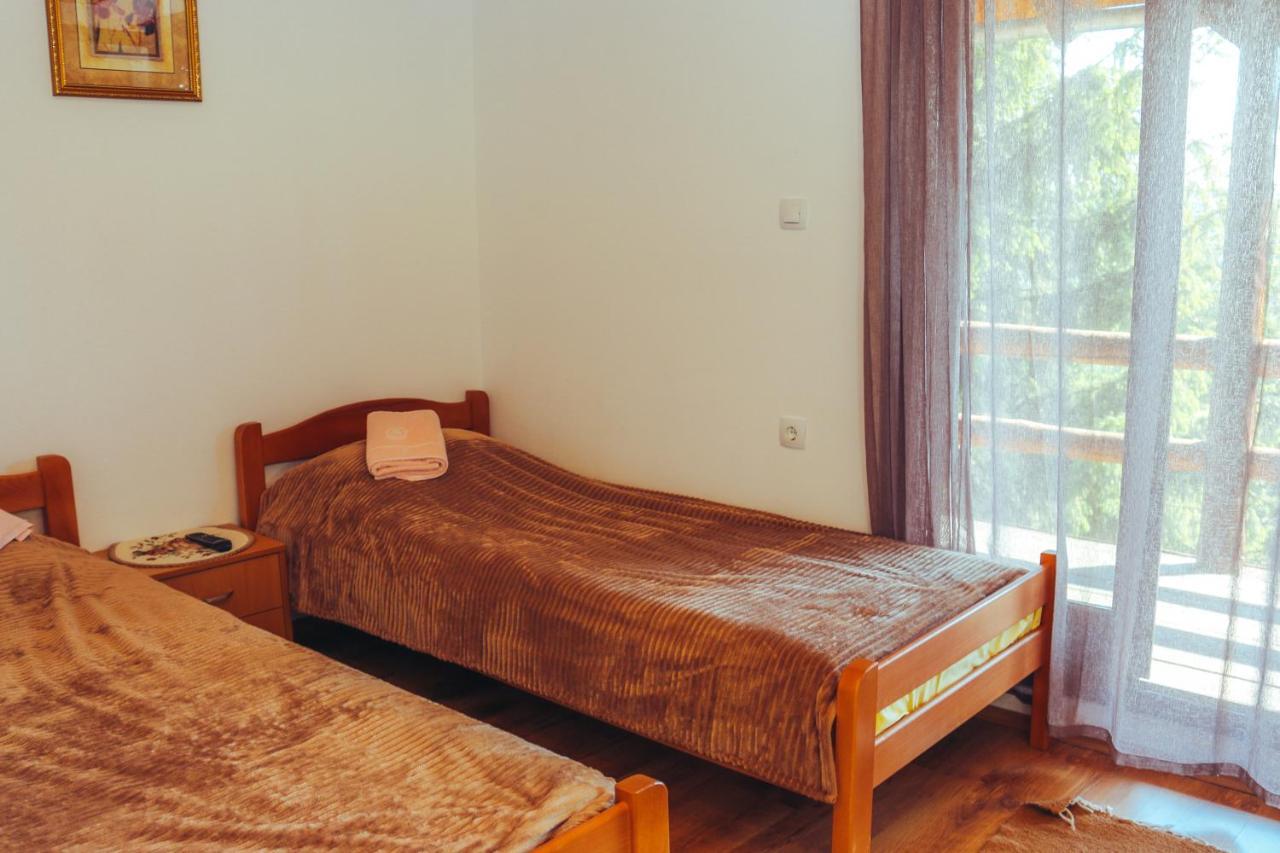 Villa Etno Domacinstvo Milenkovic Despotovac Exterior foto